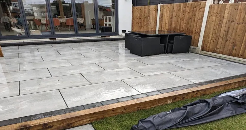 Patio after - Taplow Turfing